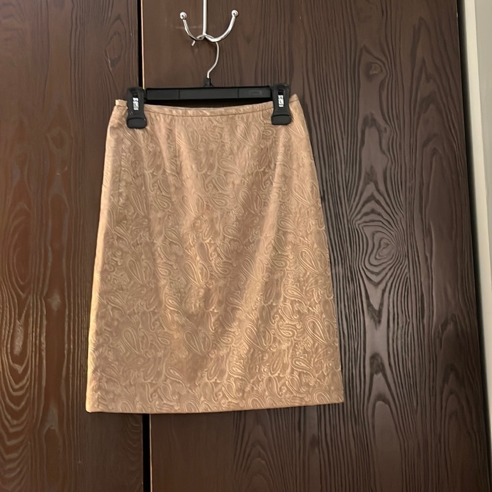No Brand gold brocade pencil skirt. size 4P